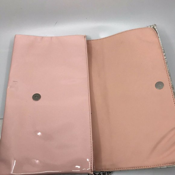 DIANE VON FURSTENBERG White Croc Embossed Shoulder - Picture 3 of 8